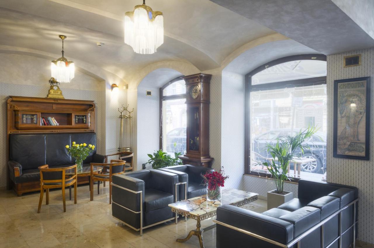 Hotel Mucha Prague Extérieur photo